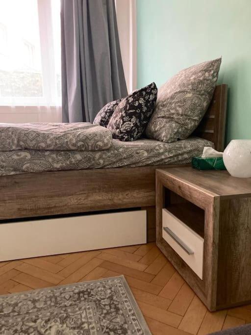 Apartament Sunny Flat In Center Of Praga Zewnętrze zdjęcie
